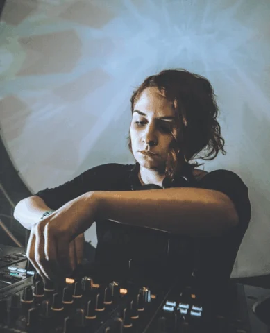 Elora – 38. místo CZ/SK DJka Drum & Bass 2022 | Bass Awards