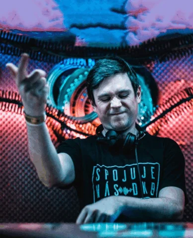Houbass – 28. místo CZ/SK Producent/ka Drum & Bass 2021 | Bass Awards