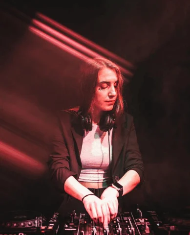 RouZee – 18. místo CZ/SK DJka Drum & Bass 2022 | Bass Awards
